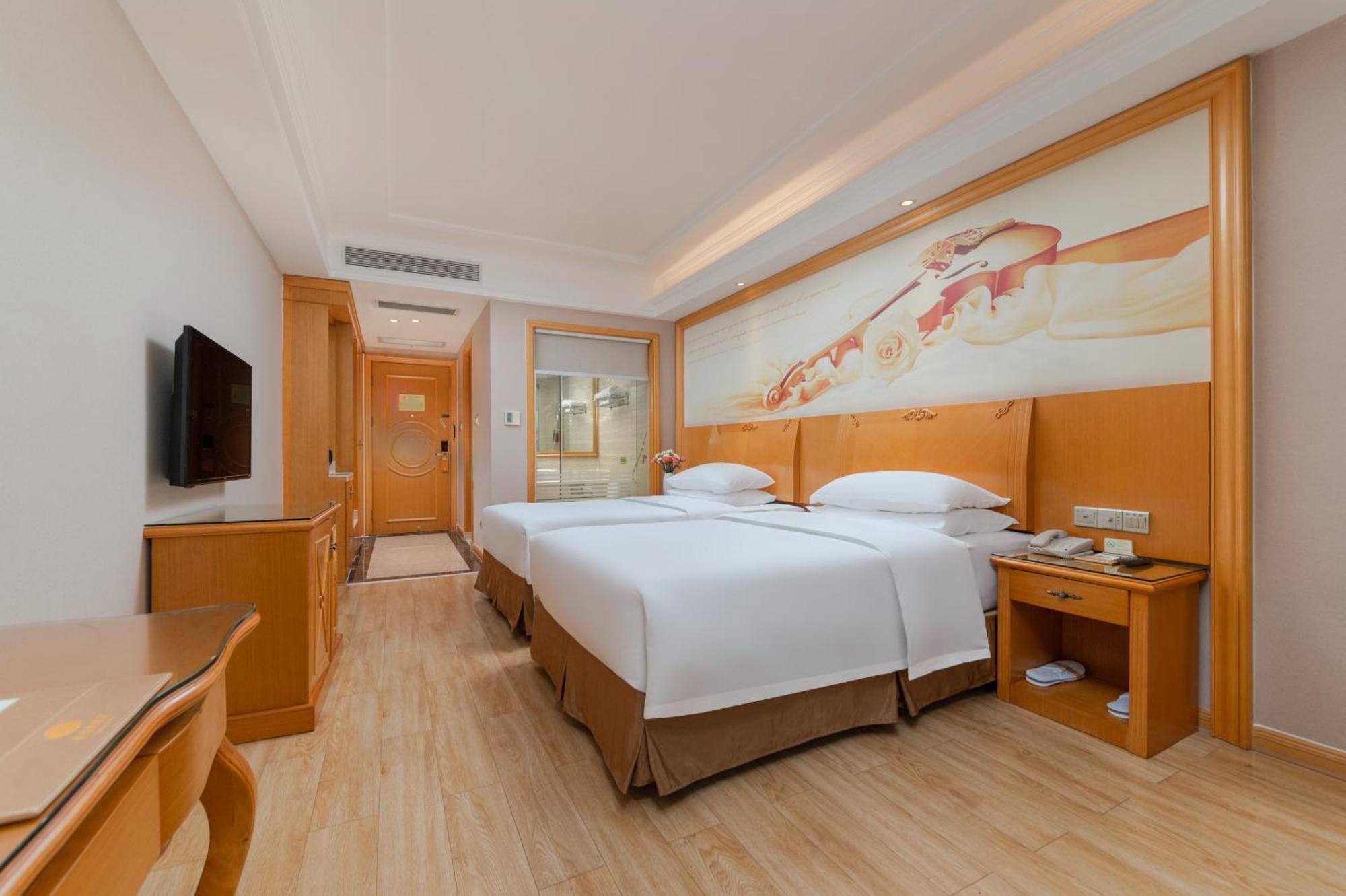 Vienna Hotel Shenzhen Fuyong Subway Station Exterior foto